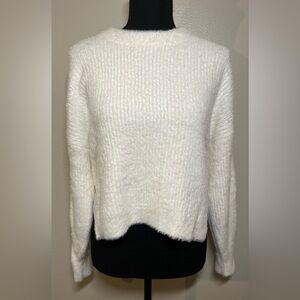 NWOT Abercrombie & Fitch Soft A&F Collection Fuzzy Pullover Sweater